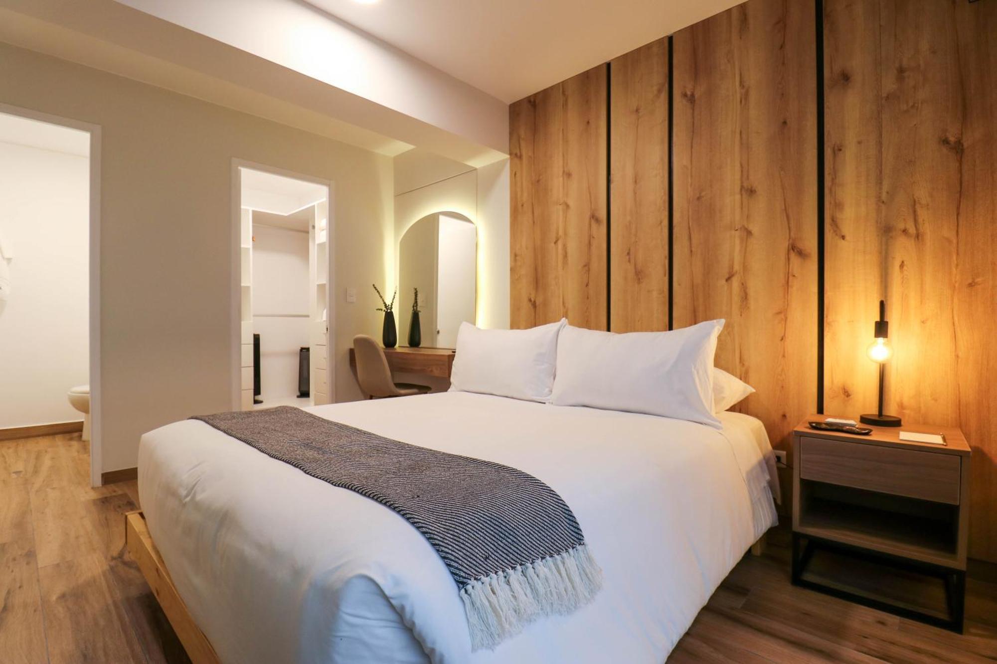 Apartment Colon By Wynwood House